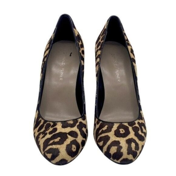 Donald Pliner Calf Hair Leopard Print 4" Block Heel Round Toe Pumps Size 7 - Picture 2 of 9